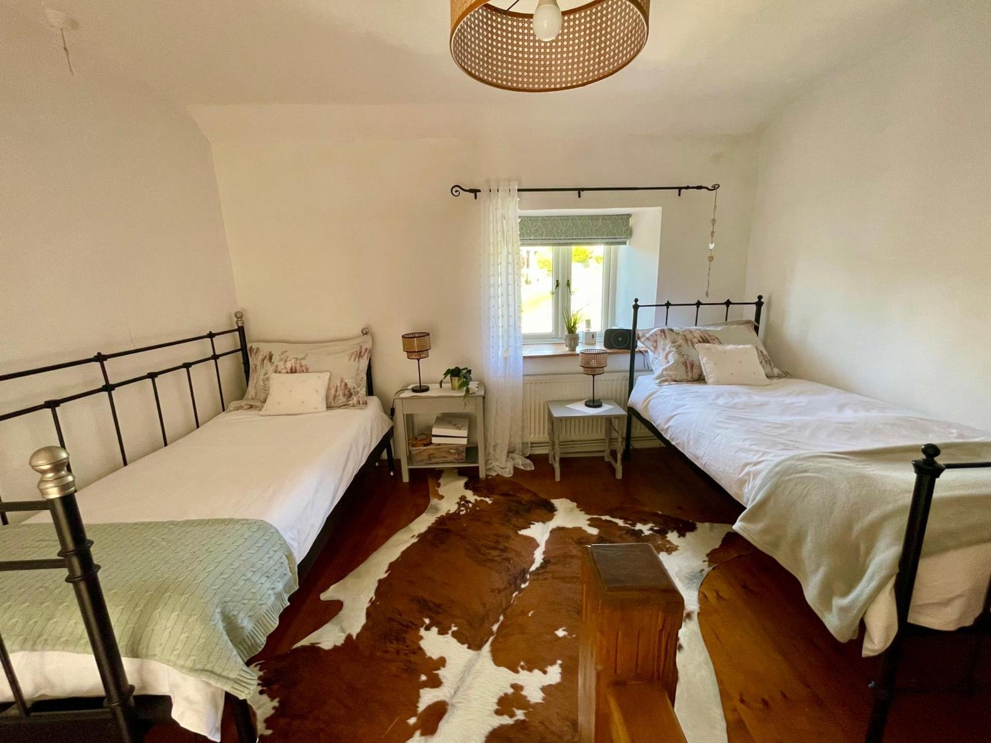 Honeysuckle Cottage Longnor  エクステリア 写真